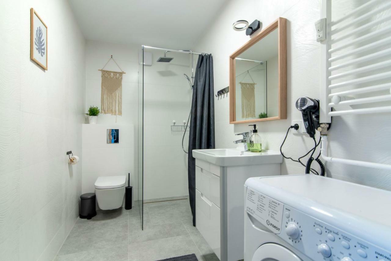 Lesna#46 Apartment ออลชติน ภายนอก รูปภาพ